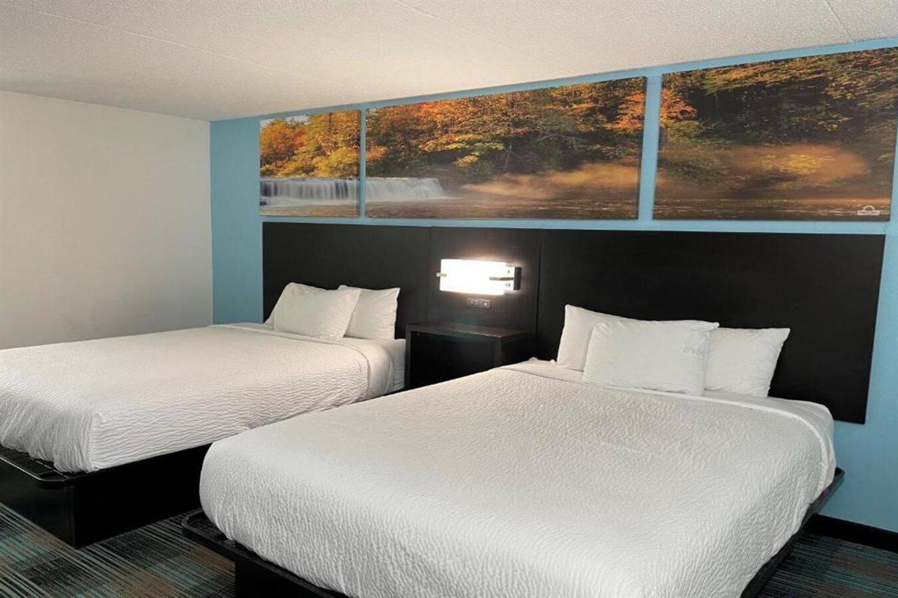 Days Inn By Wyndham Calhoun Ga I-75 And Us-41 Exterior foto