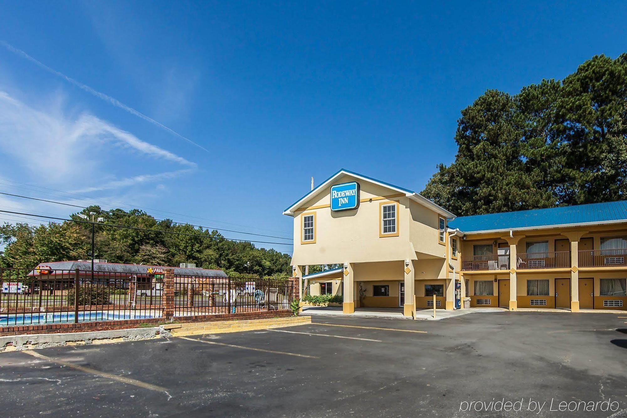 Days Inn By Wyndham Calhoun Ga I-75 And Us-41 Exterior foto